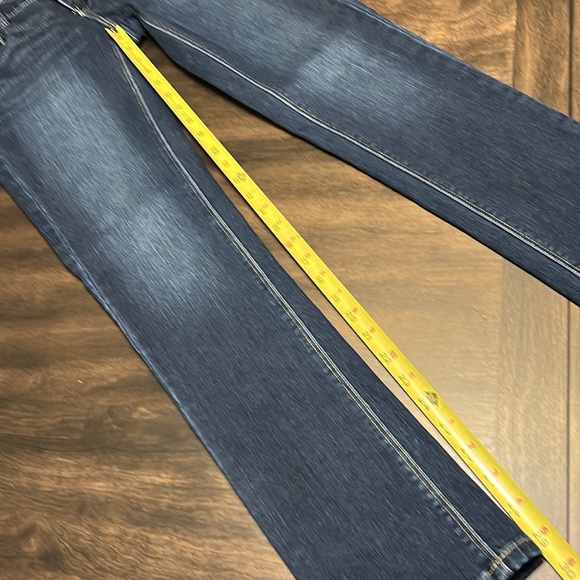 WHBM Skinny Leg Jean - Picture 6 of 13